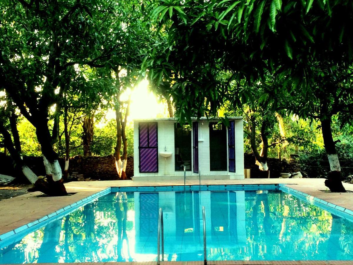 The Wilds Villa Gir Jungle Stay With Swimming Pool ชาซันเกอร์ ภายนอก รูปภาพ