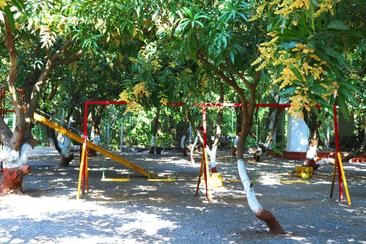 The Wilds Villa Gir Jungle Stay With Swimming Pool ชาซันเกอร์ ภายนอก รูปภาพ