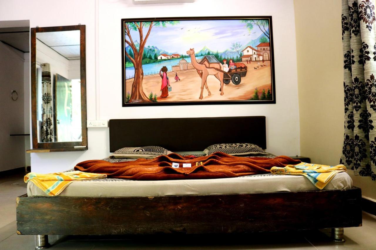 The Wilds Villa Gir Jungle Stay With Swimming Pool ชาซันเกอร์ ภายนอก รูปภาพ